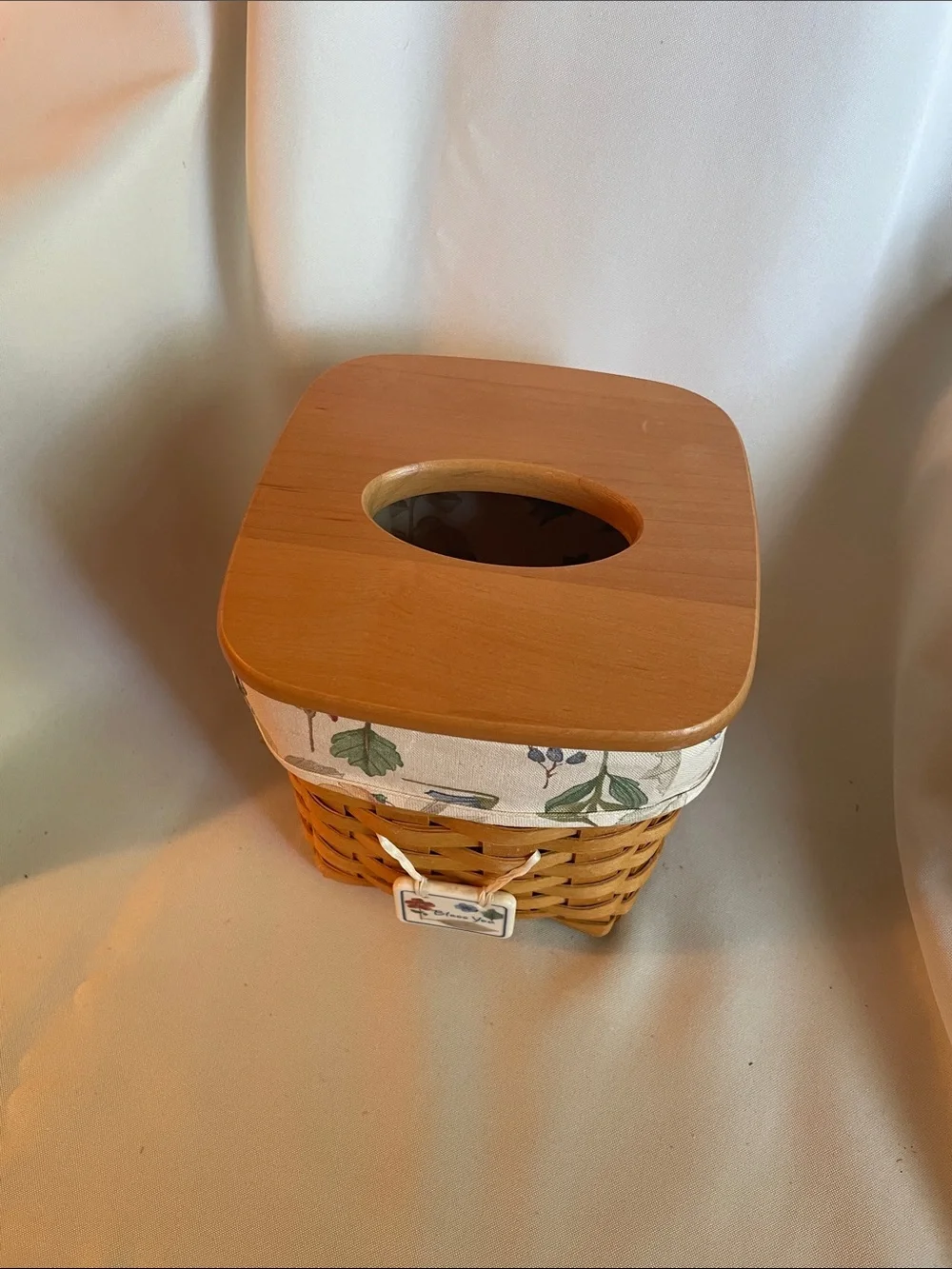 Longaberger, tall tissue basket